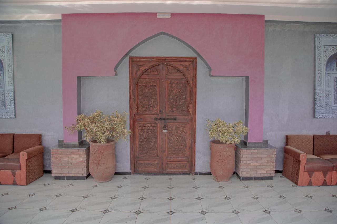 Jnanat Aicha Guesthouse Wawizelte Экстерьер фото
