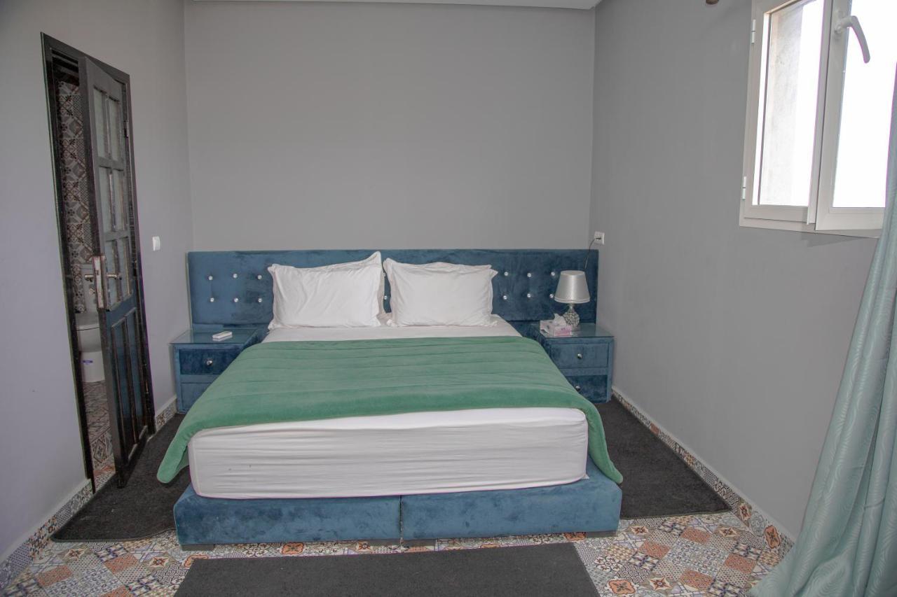Jnanat Aicha Guesthouse Wawizelte Экстерьер фото