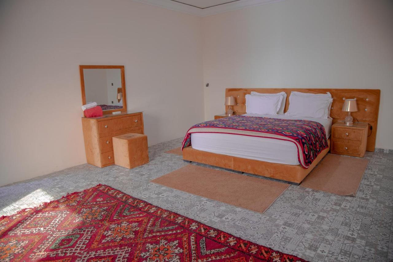 Jnanat Aicha Guesthouse Wawizelte Экстерьер фото