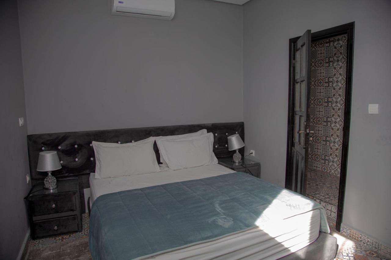 Jnanat Aicha Guesthouse Wawizelte Экстерьер фото