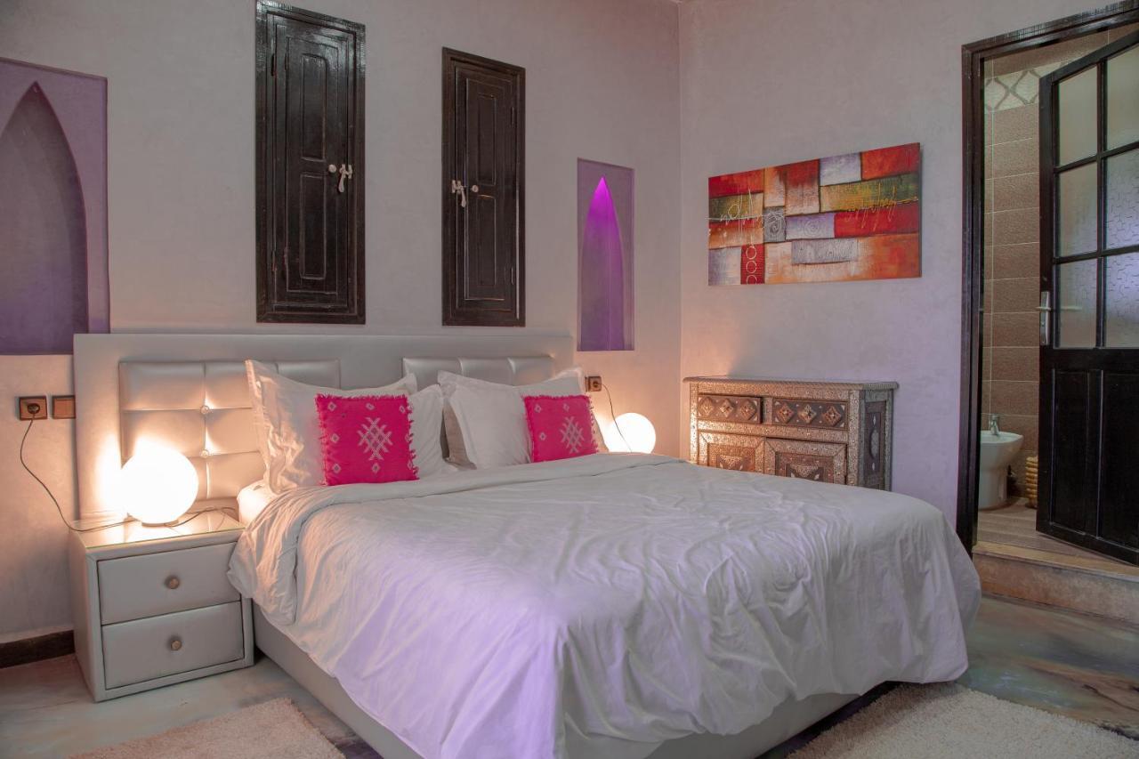 Jnanat Aicha Guesthouse Wawizelte Экстерьер фото