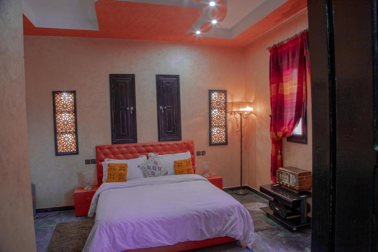 Jnanat Aicha Guesthouse Wawizelte Экстерьер фото