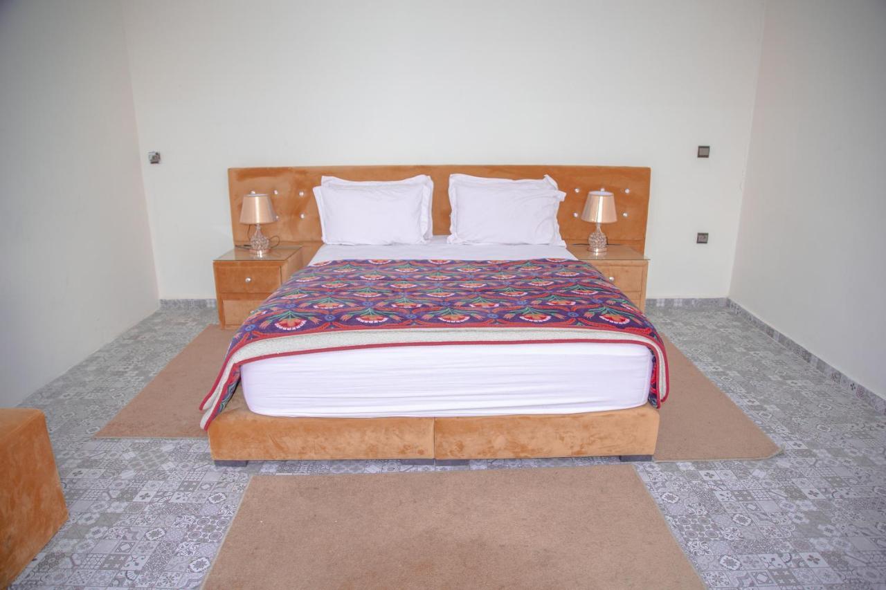 Jnanat Aicha Guesthouse Wawizelte Экстерьер фото
